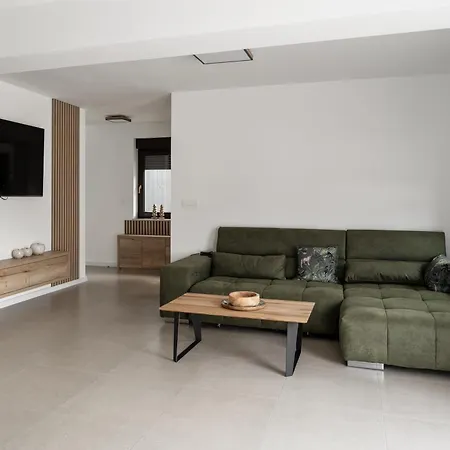 House Arni Villa