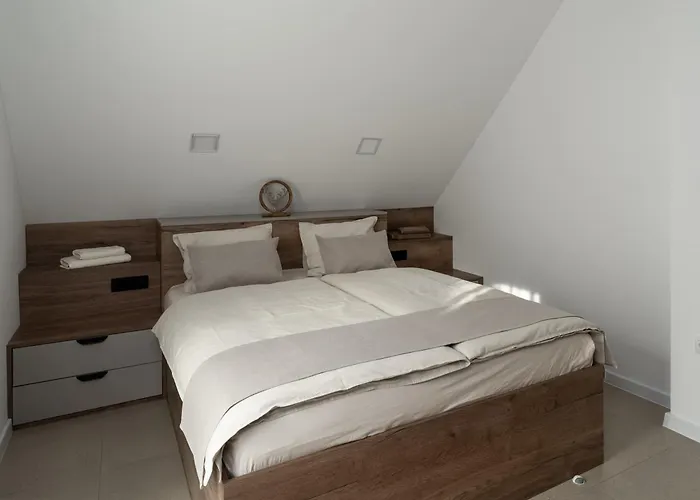 House Arni Villa *